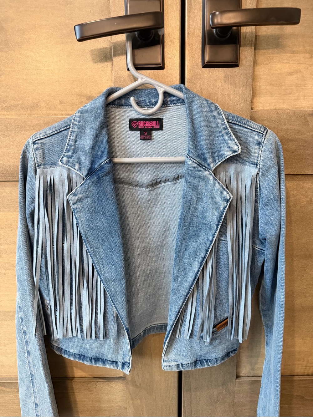 Rock & Roll Cowgirl Light Blue Cropped Denim Fringe Jacket